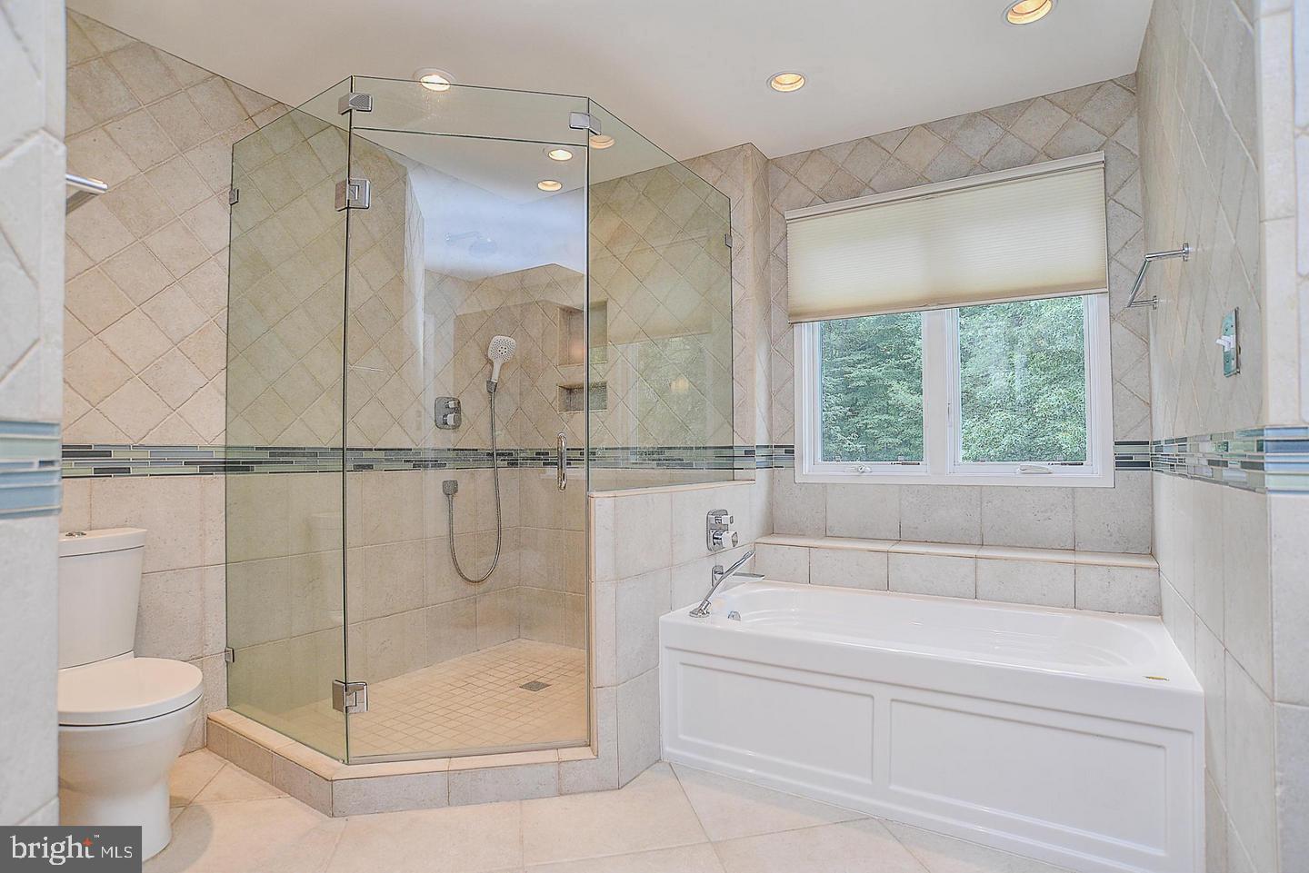 TIMBERLAKE ESTATES SOUTH - Residential Lease