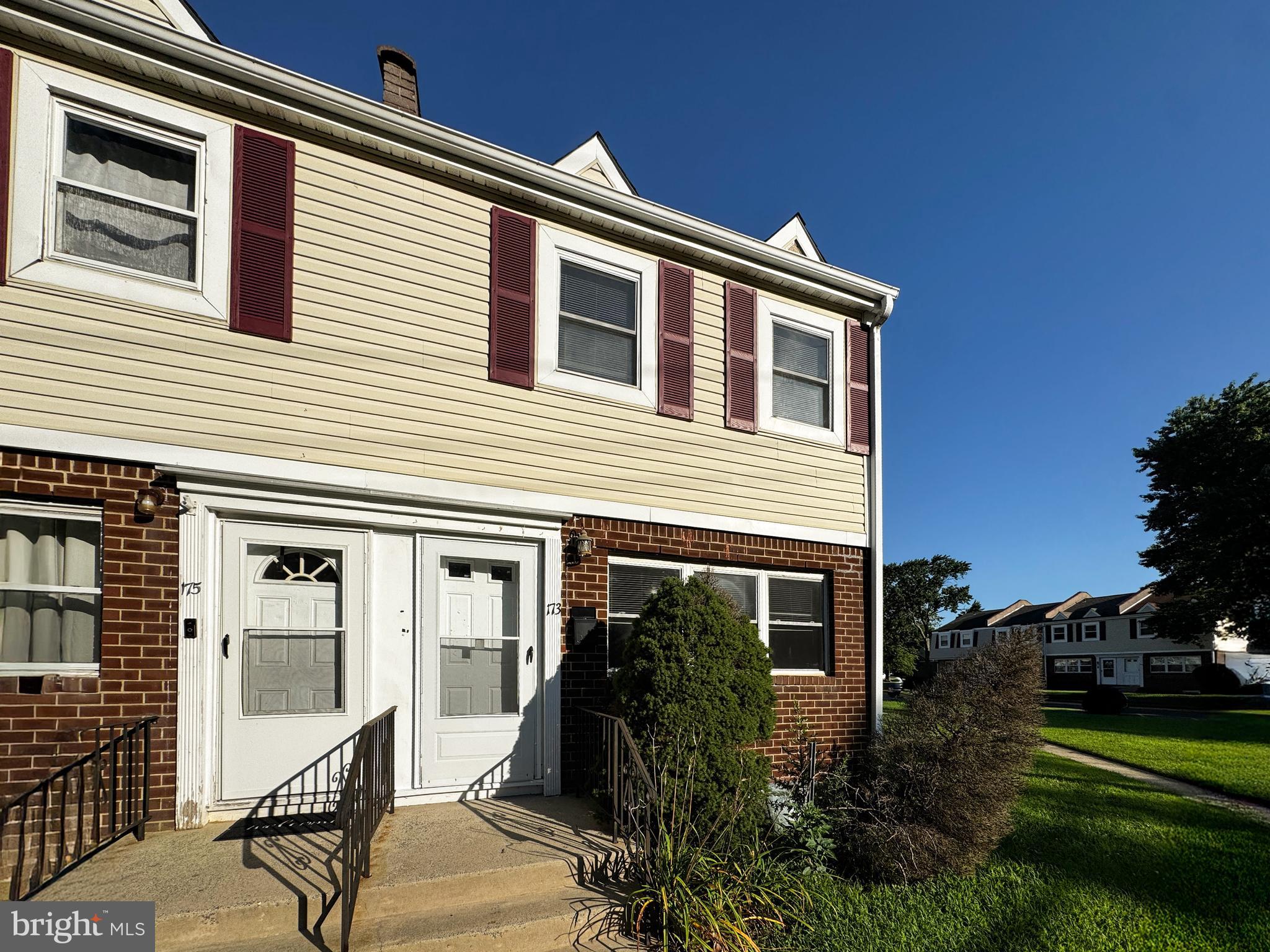 173 PRIMROSE LANE