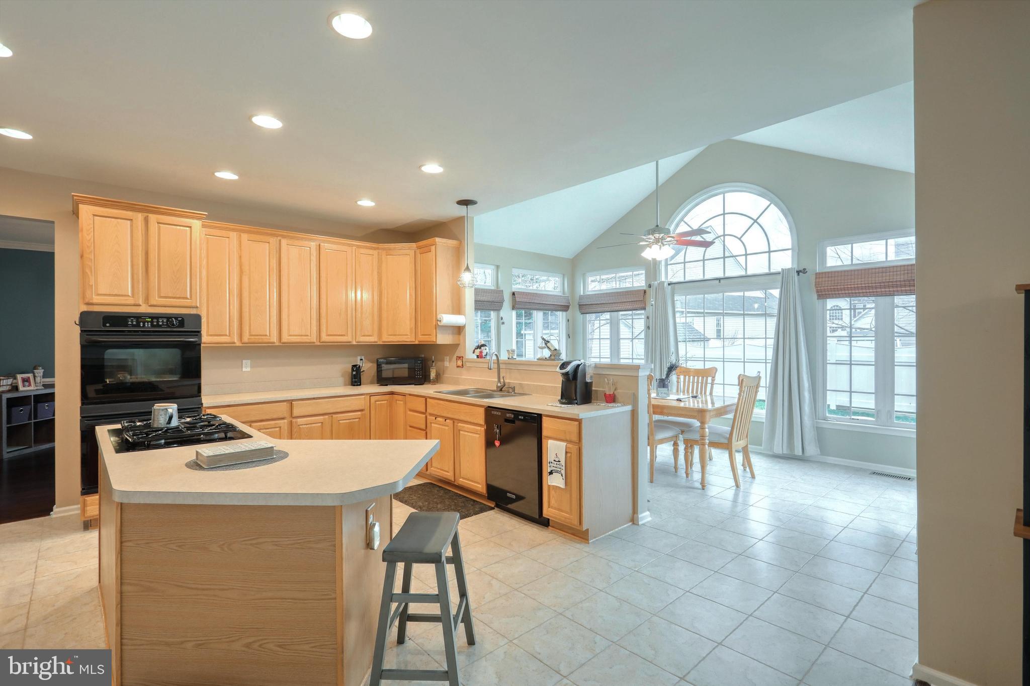 SENECA RIDGE - Residential