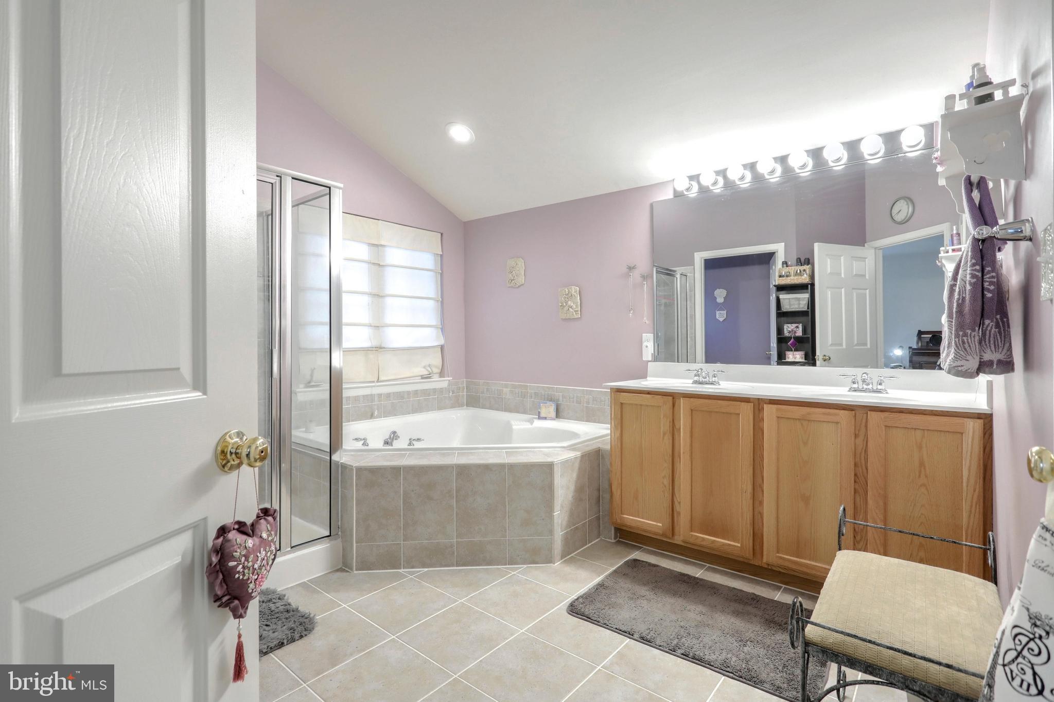 SENECA RIDGE - Residential