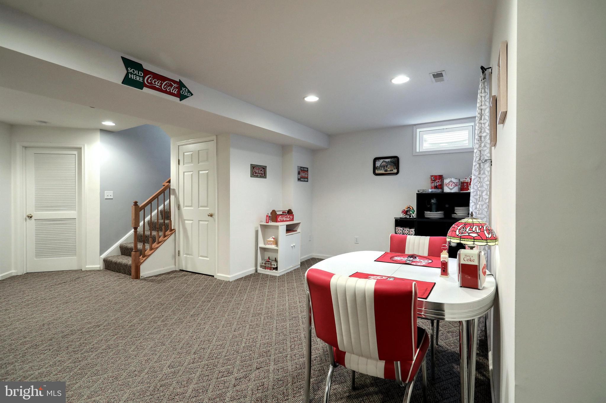 SENECA RIDGE - Residential