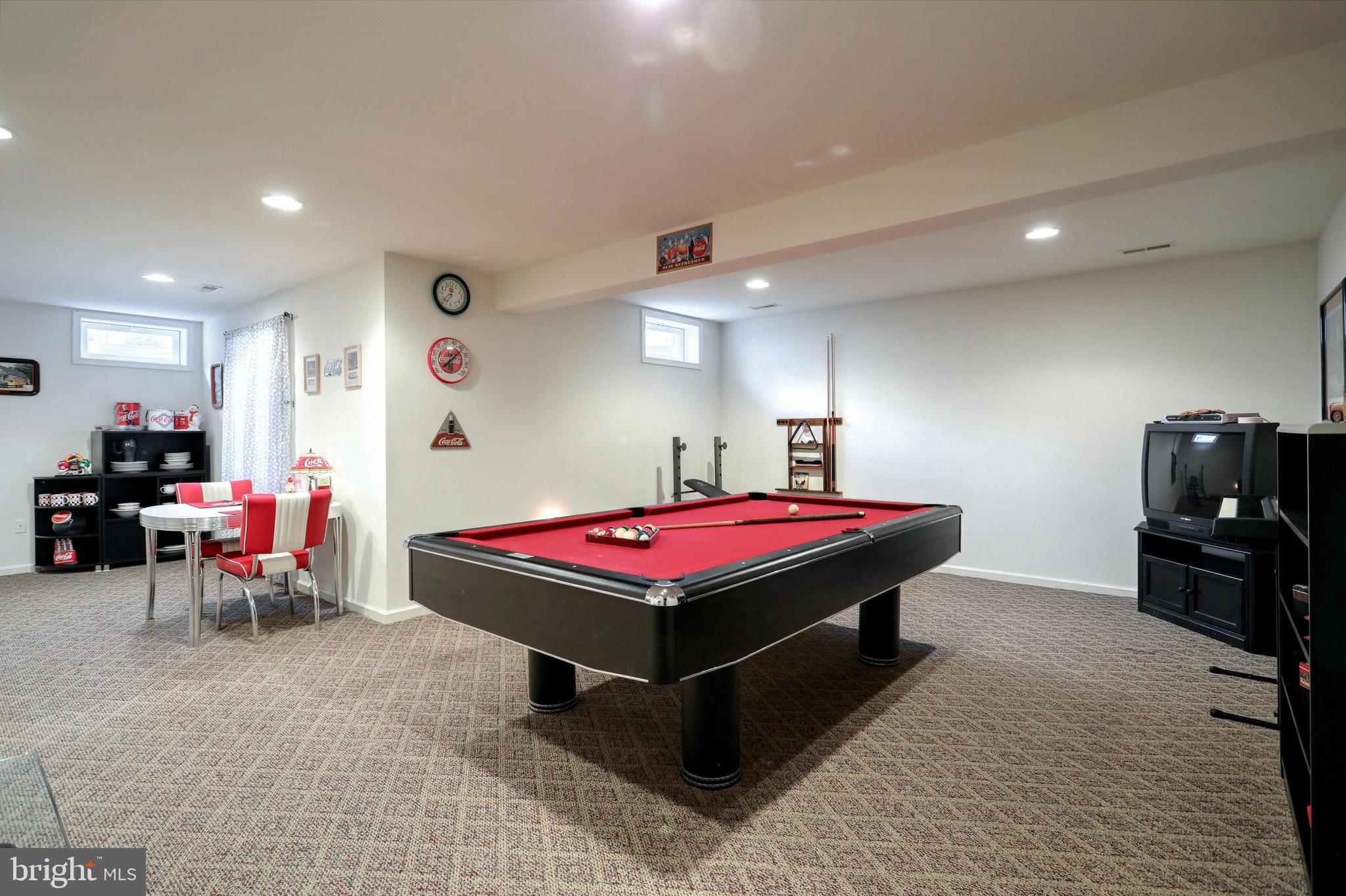 SENECA RIDGE - Residential