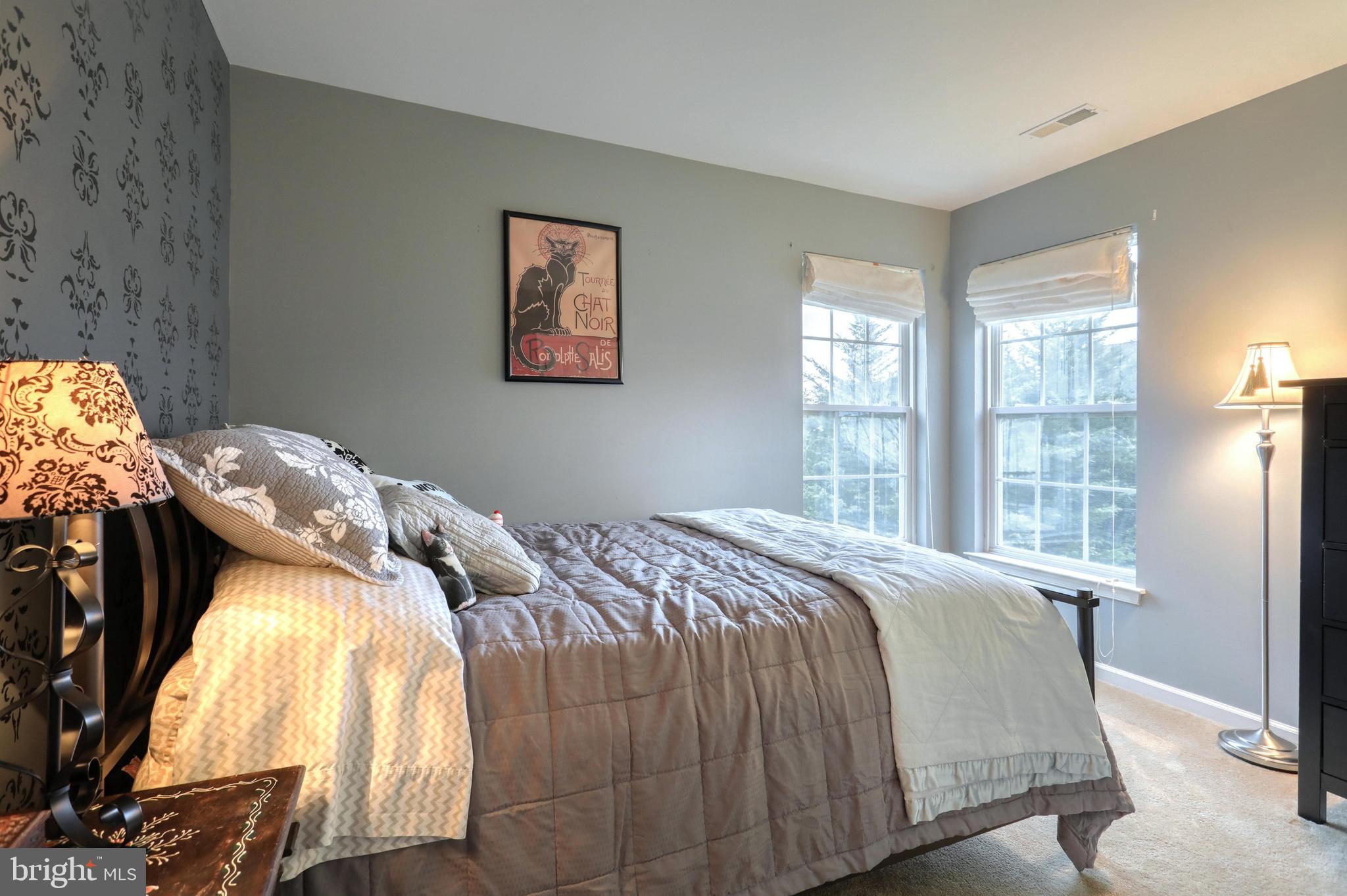 SENECA RIDGE - Residential