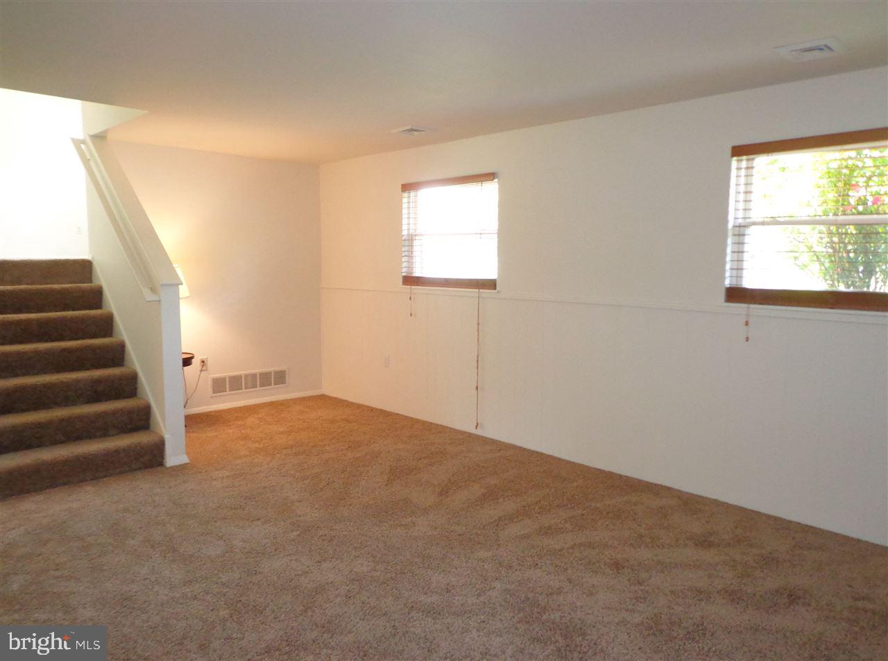 WASHINGTON SQUARE - Residential