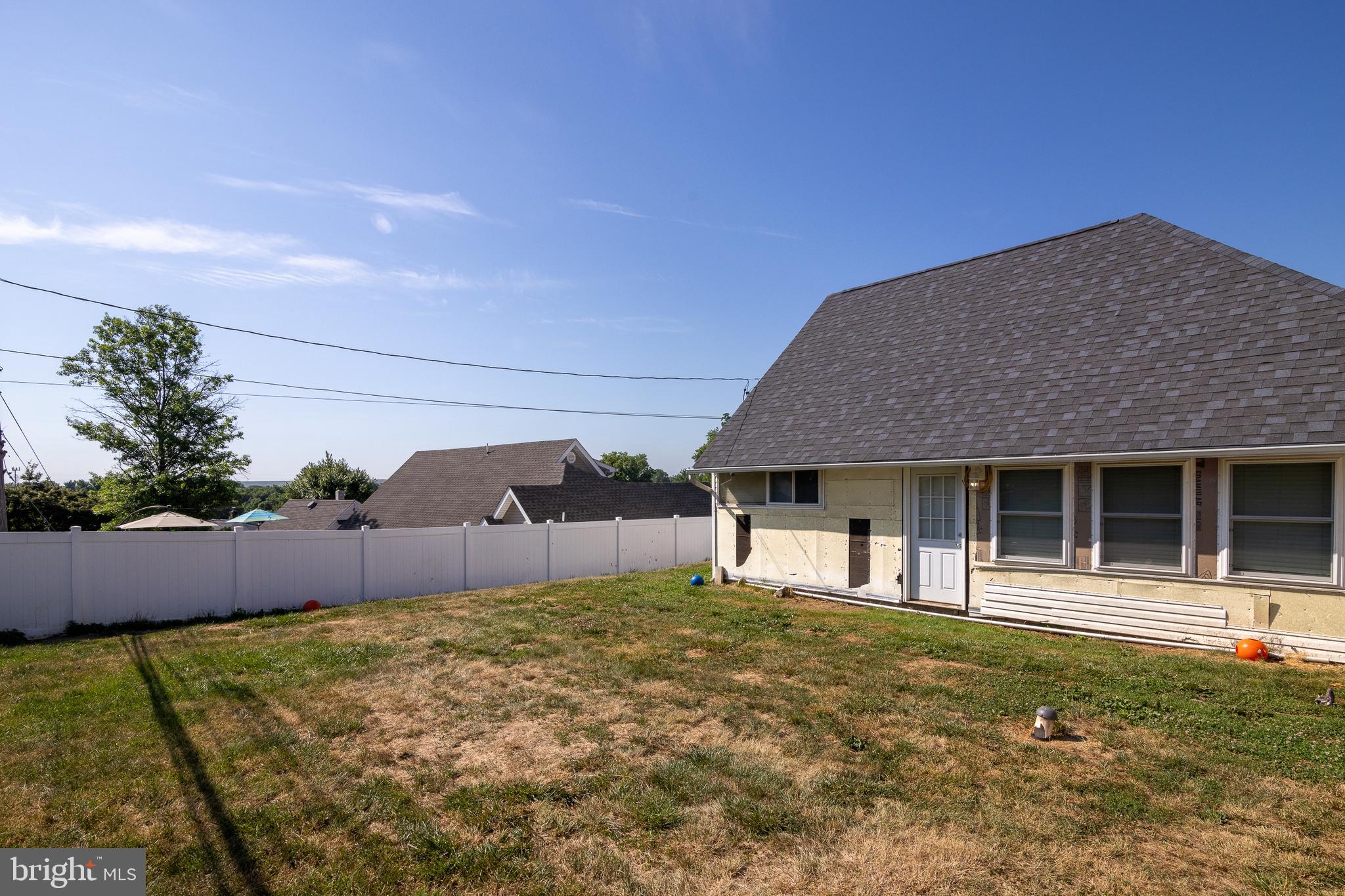 HOLLY HILL - Residential