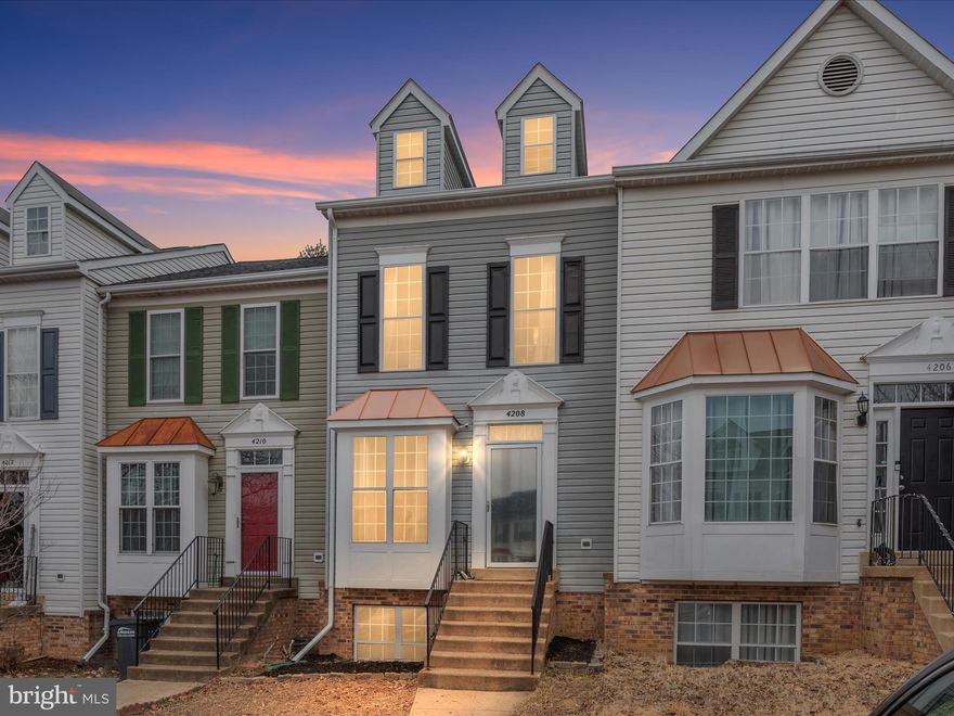 Great opportunity in Montclair Mews!  3 bed 2.5 baths, hardwood floors, concrete patio backing to trees, updated primary bath!  Brand New Carpet in the basement.