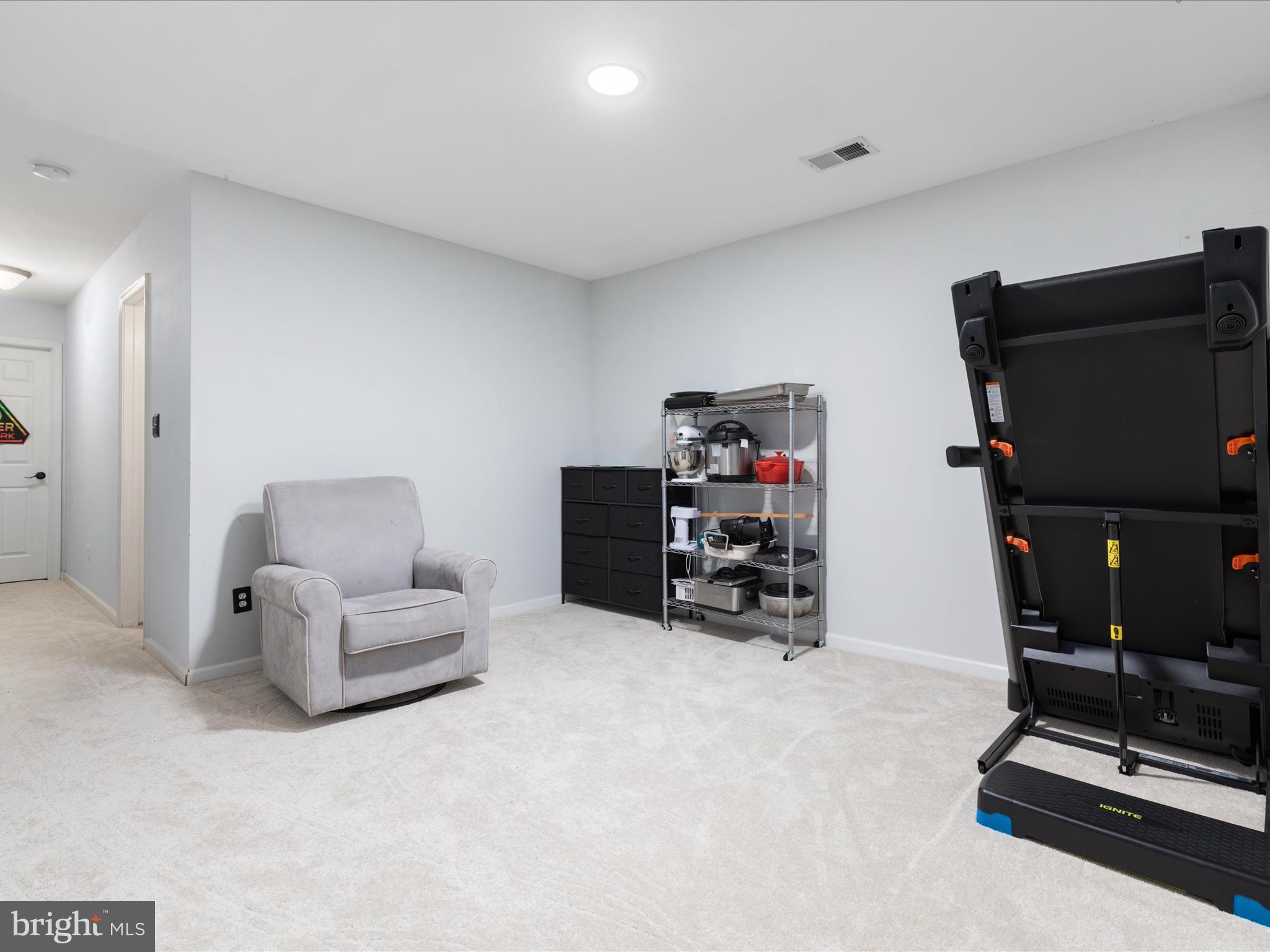 MONTCLAIR MEWS - Residential