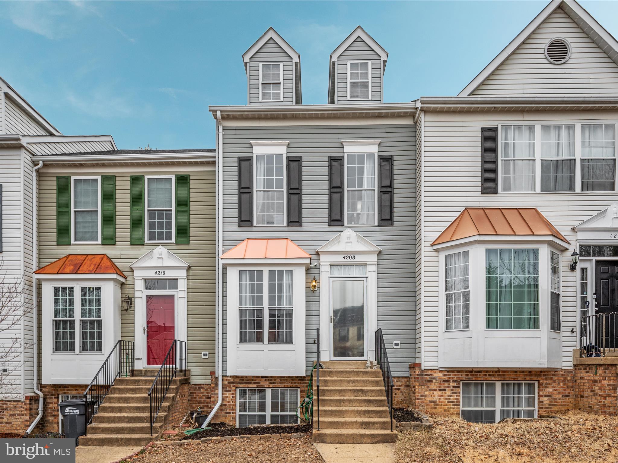 MONTCLAIR MEWS - Residential