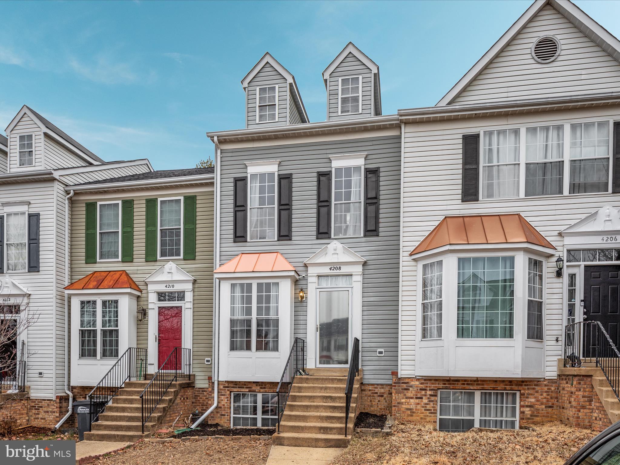 MONTCLAIR MEWS - Residential