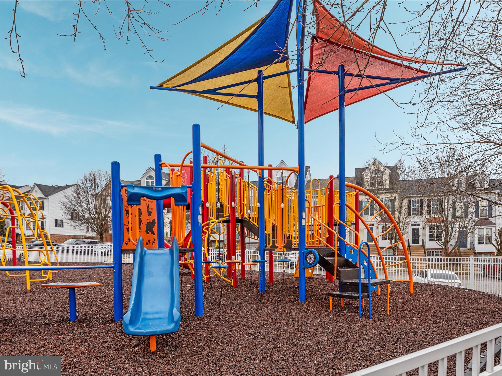 MONTCLAIR MEWS - Residential