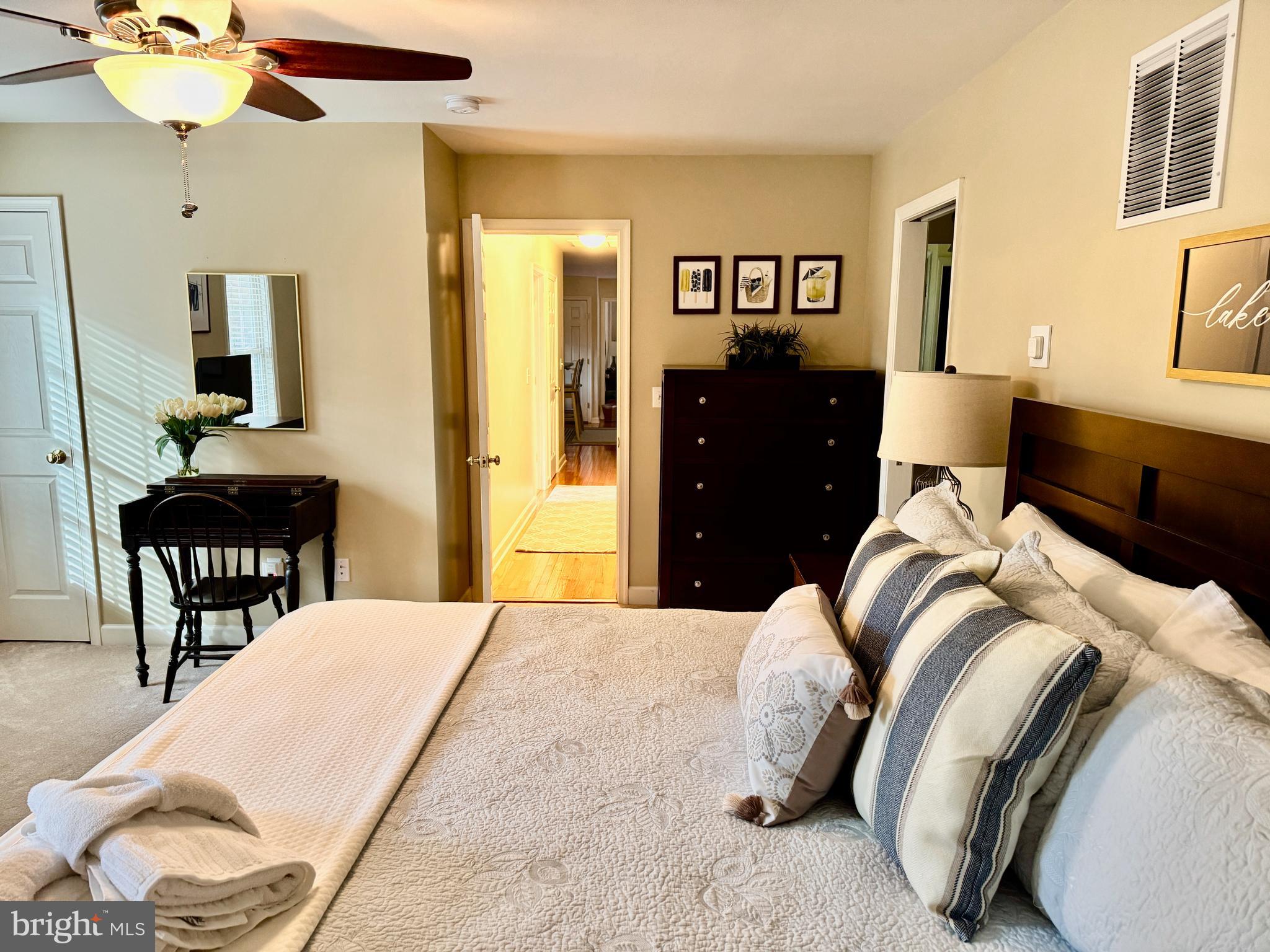 WINDWOOD COVES - Residential