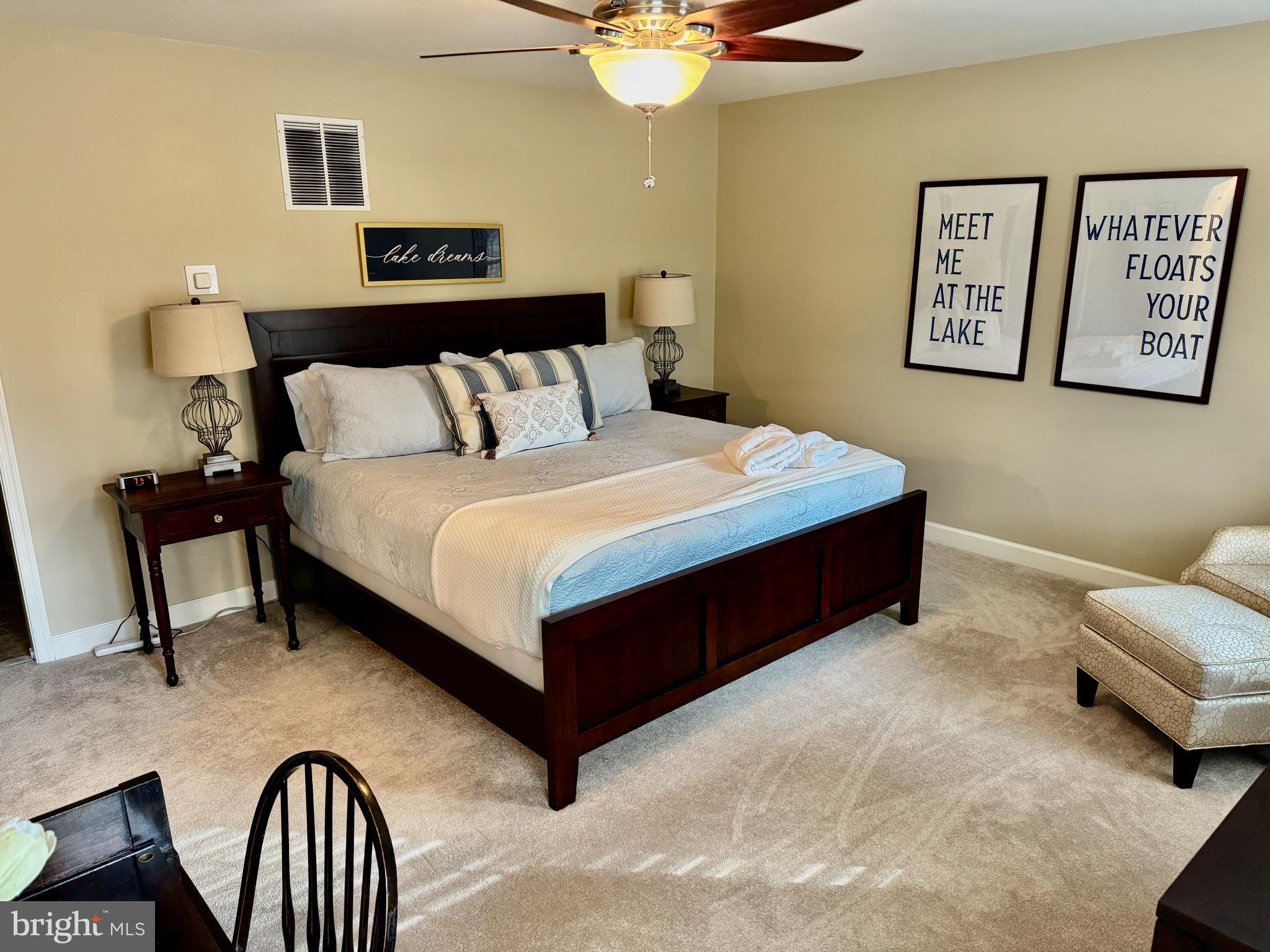 WINDWOOD COVES - Residential