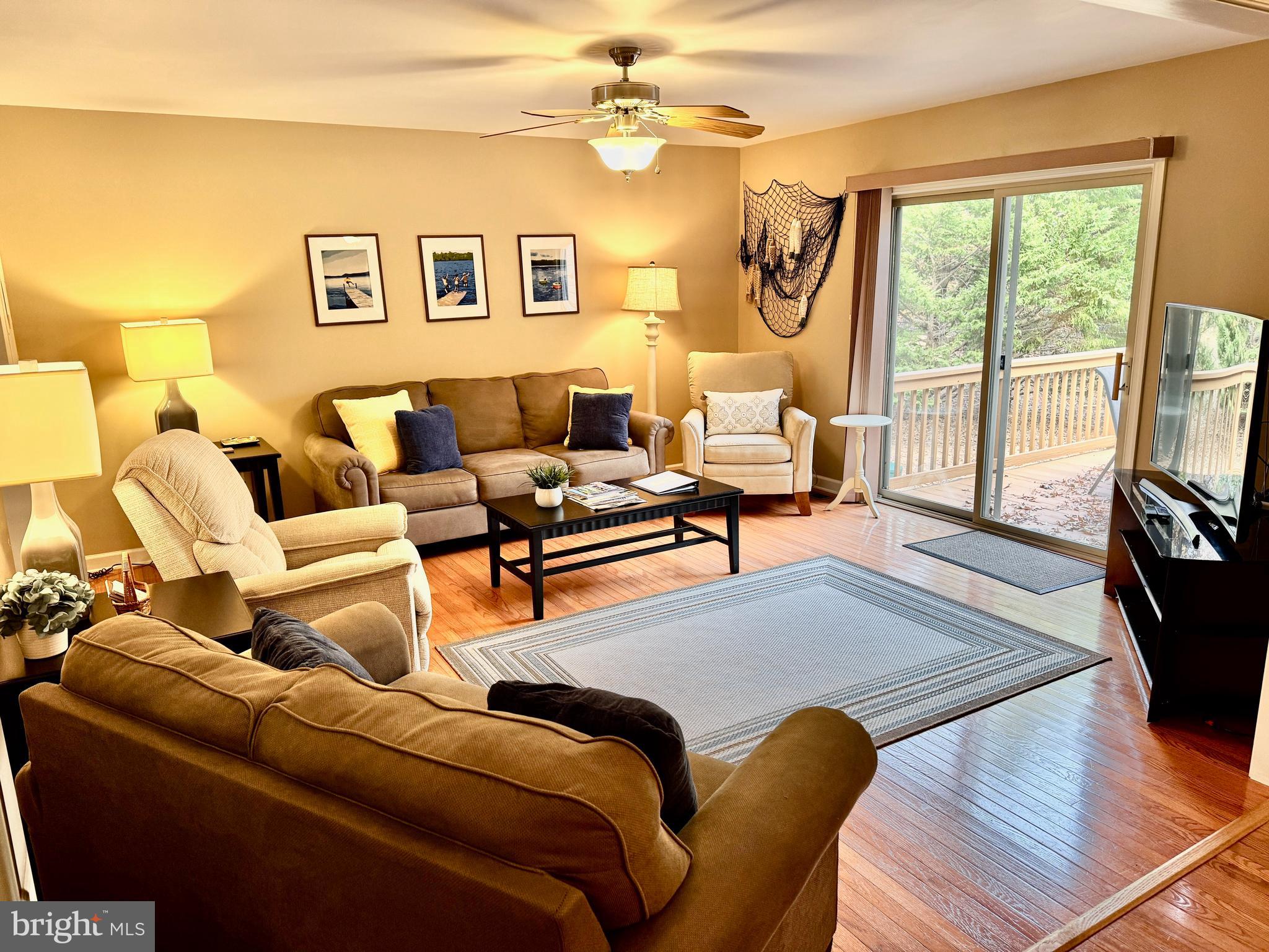 WINDWOOD COVES - Residential