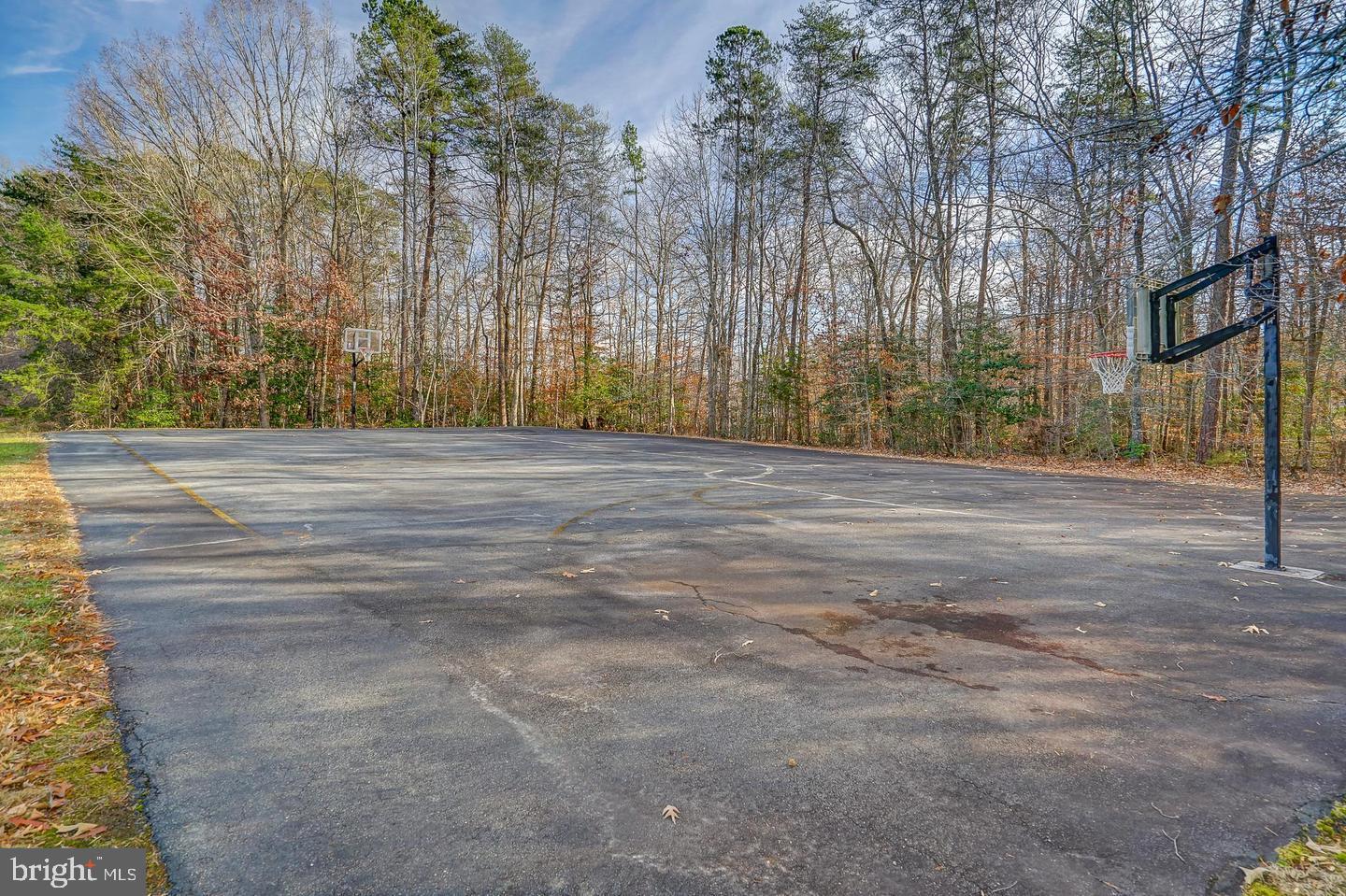 WINDWOOD COVES - Residential