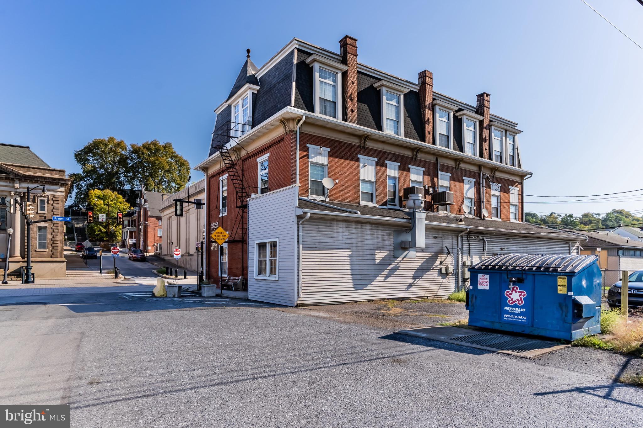 2 S FRONT STREET