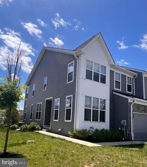 Townhouse For Rent - 130 Ginkgo Lane<br/> Chester County, CHESTER SPRINGS, PA 19425