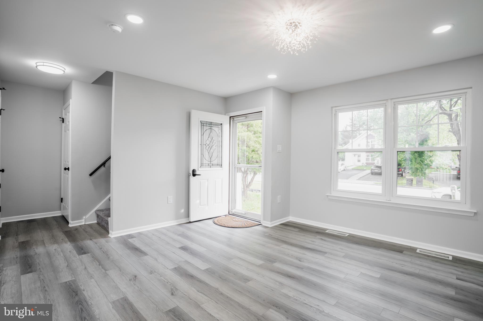 2689 JEAN DRIVE