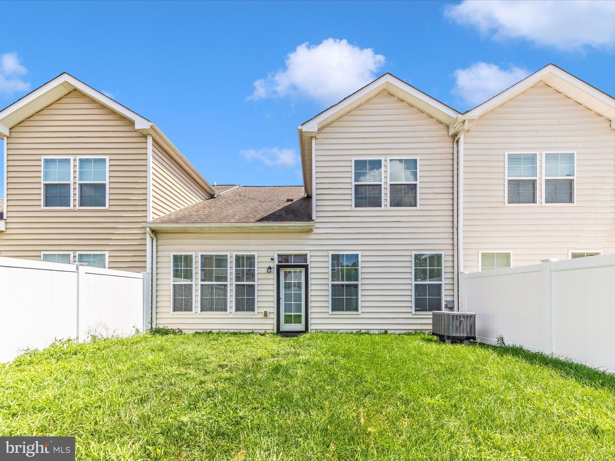 ROSEWOOD VILLAGE - Residential