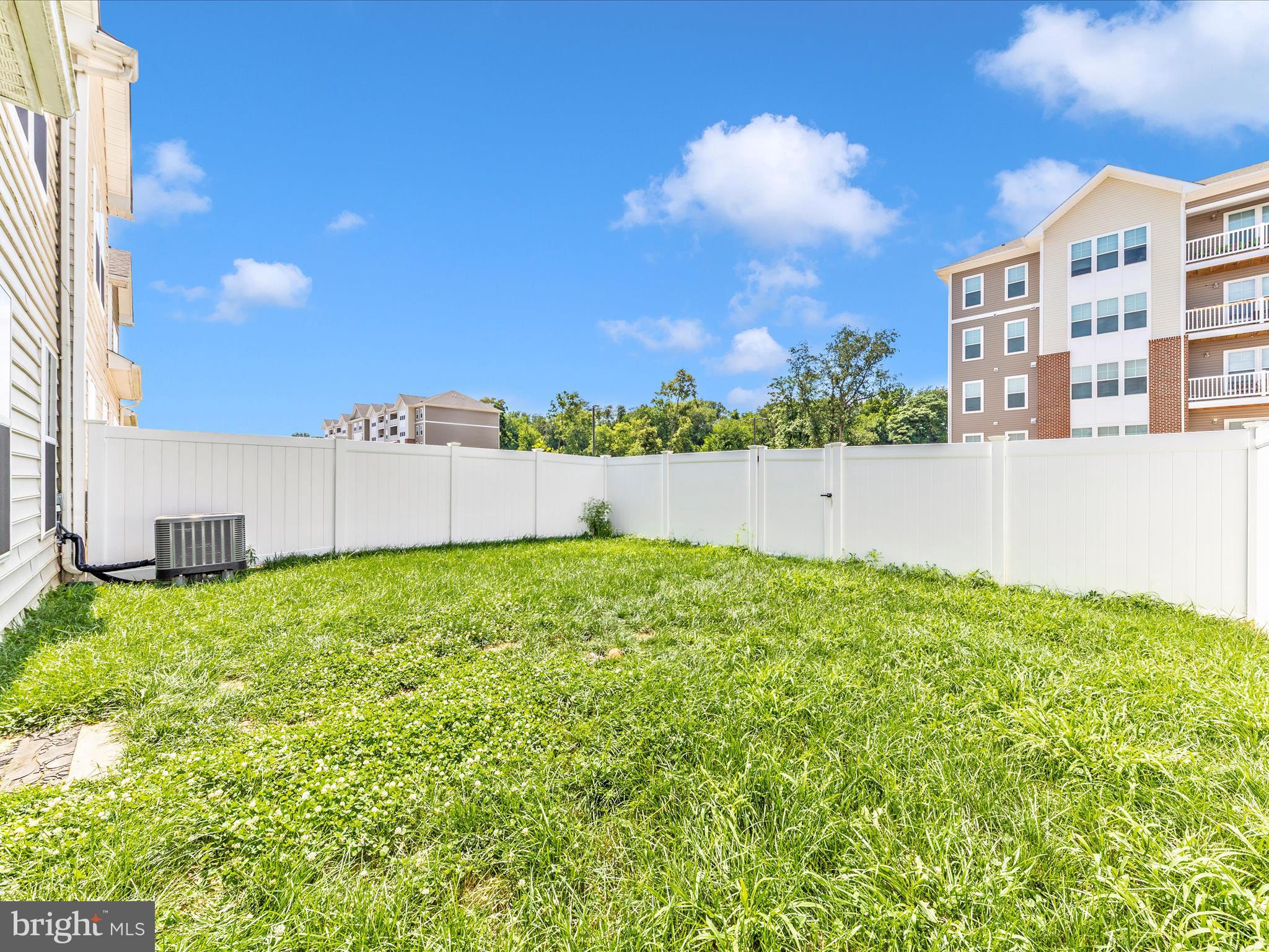 ROSEWOOD VILLAGE - Residential