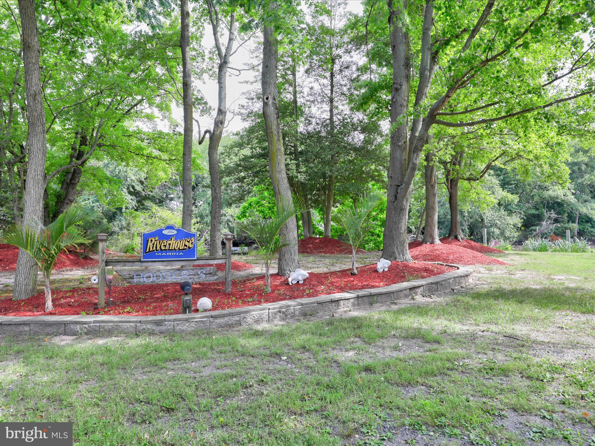 NONE AVAILABLE - Commercial Sale