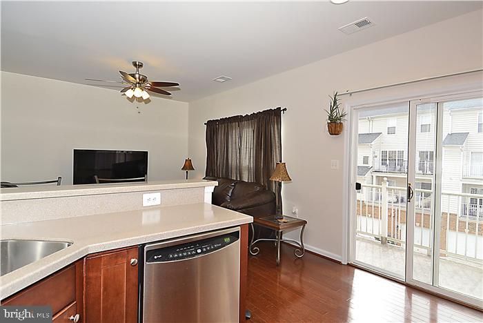 MARKET CENTER CONDOMINIUM - Residential Lease