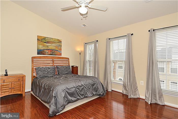 MARKET CENTER CONDOMINIUM - Residential Lease