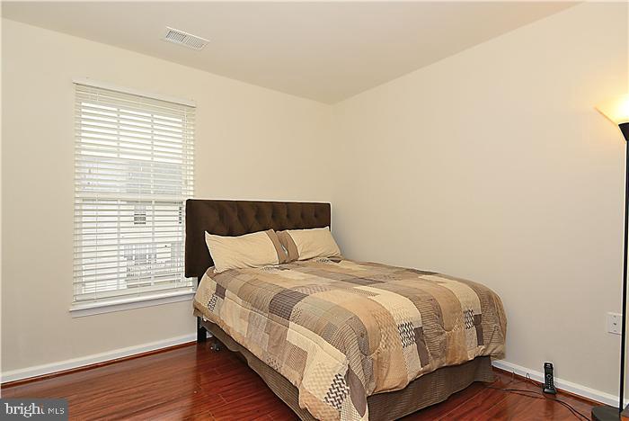 MARKET CENTER CONDOMINIUM - Residential Lease