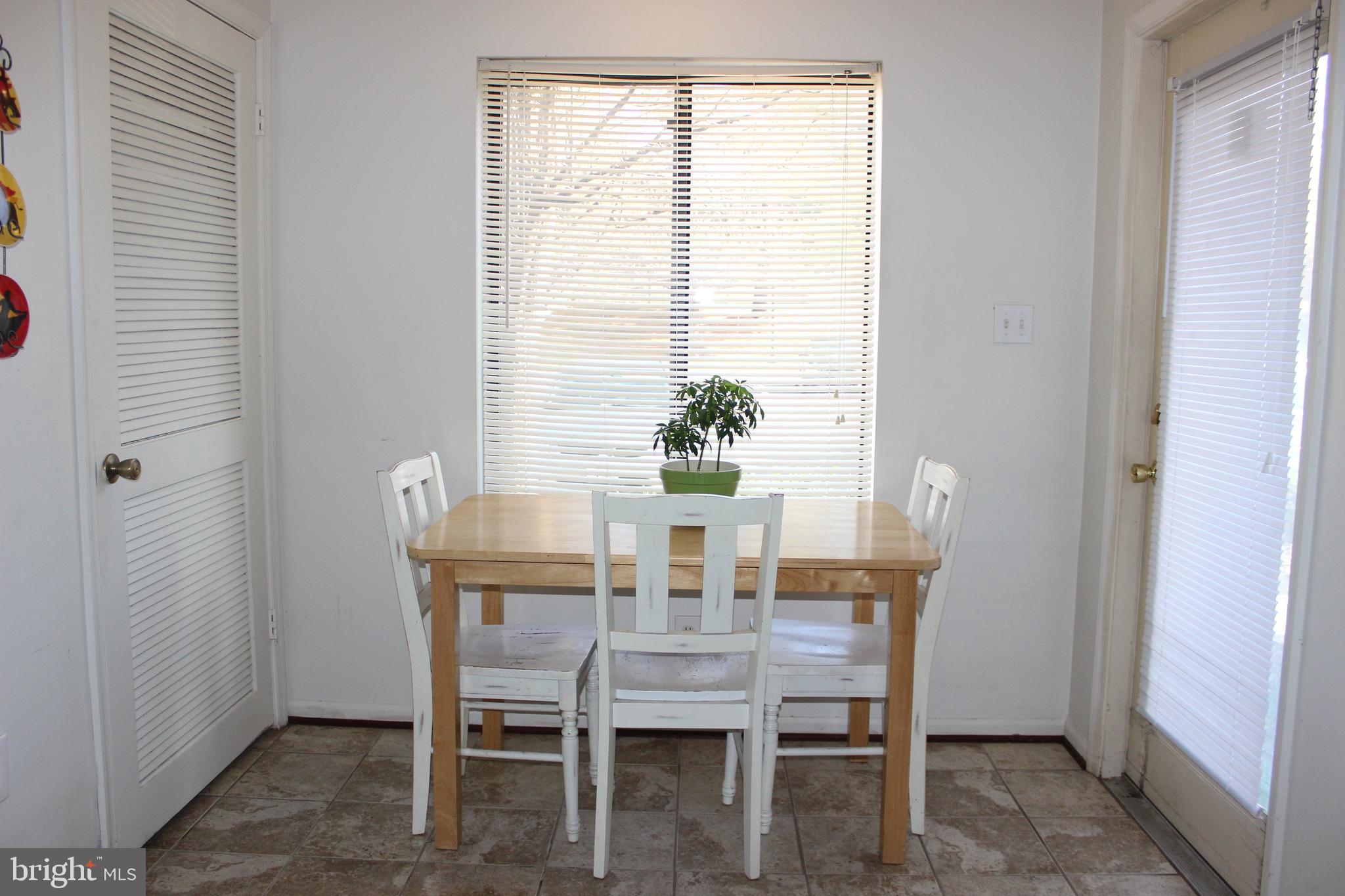 BATTERY HEIGHTS - Residential Lease