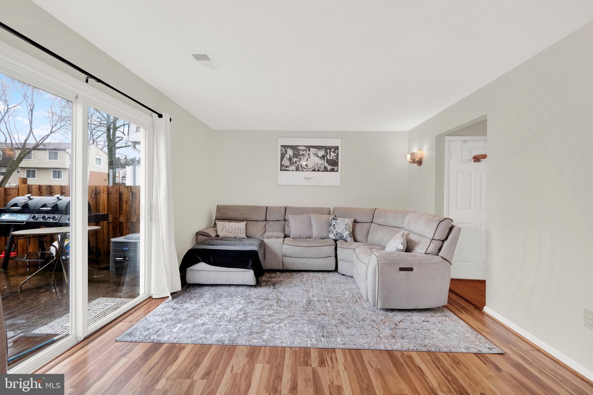 DISCOVERY - Residential