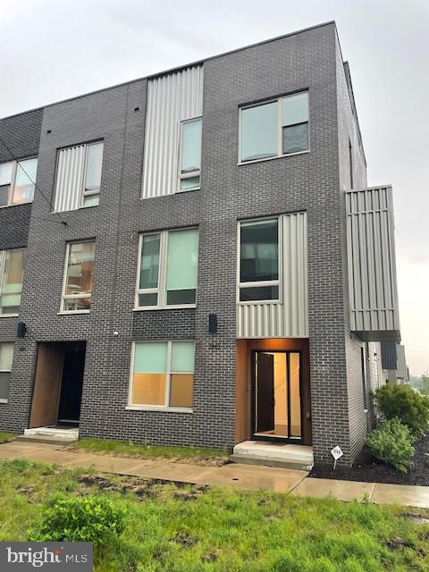 3213 BIRCHVIEW WALK