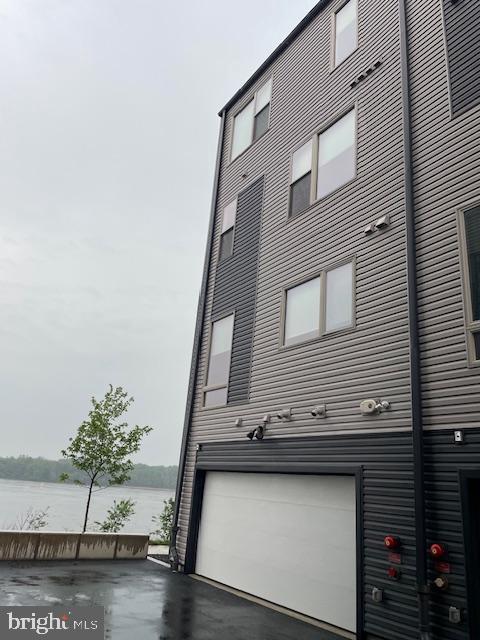 3213 BIRCHVIEW WALK
