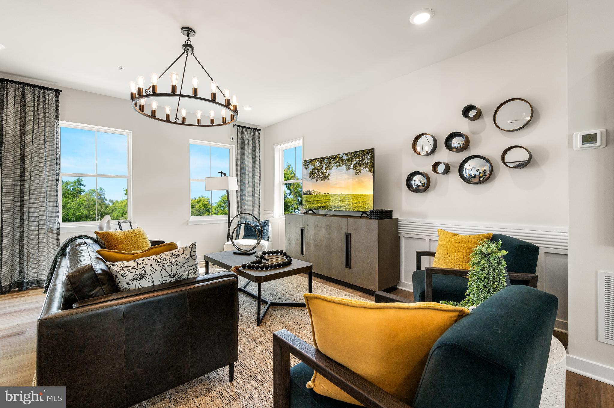 RIVER POINTE - Residential