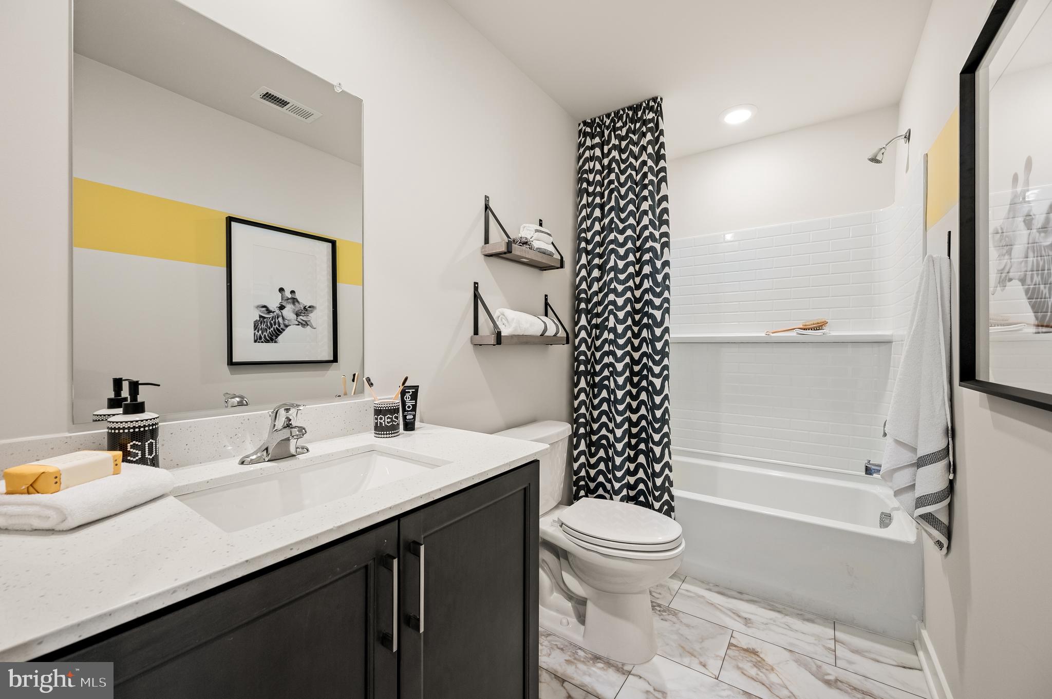 RIVER POINTE - Residential