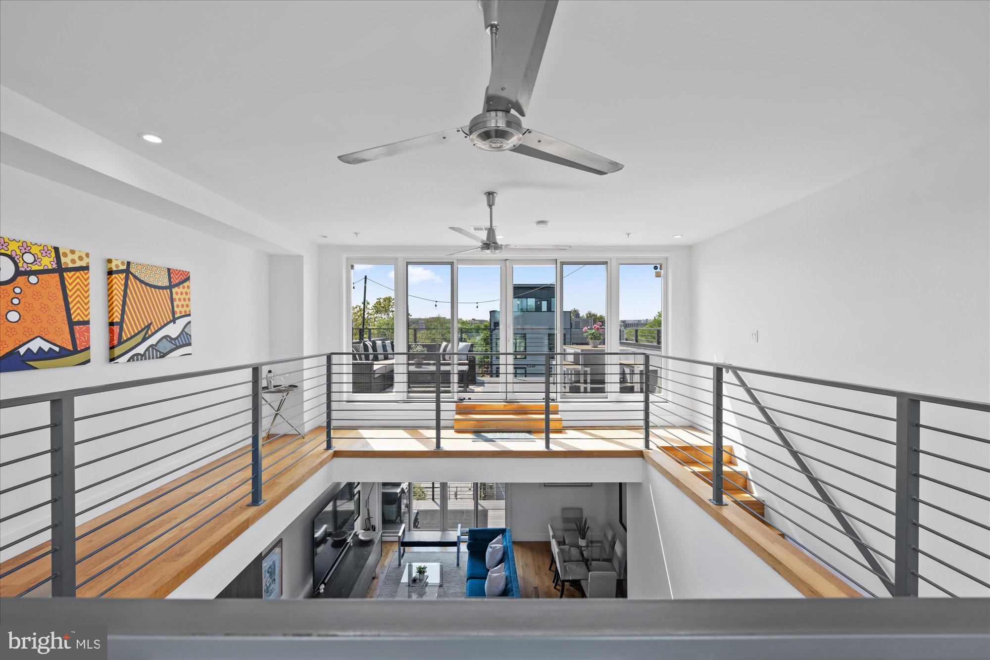 1125 MORSE STREET NE 3 PENTHOUSE