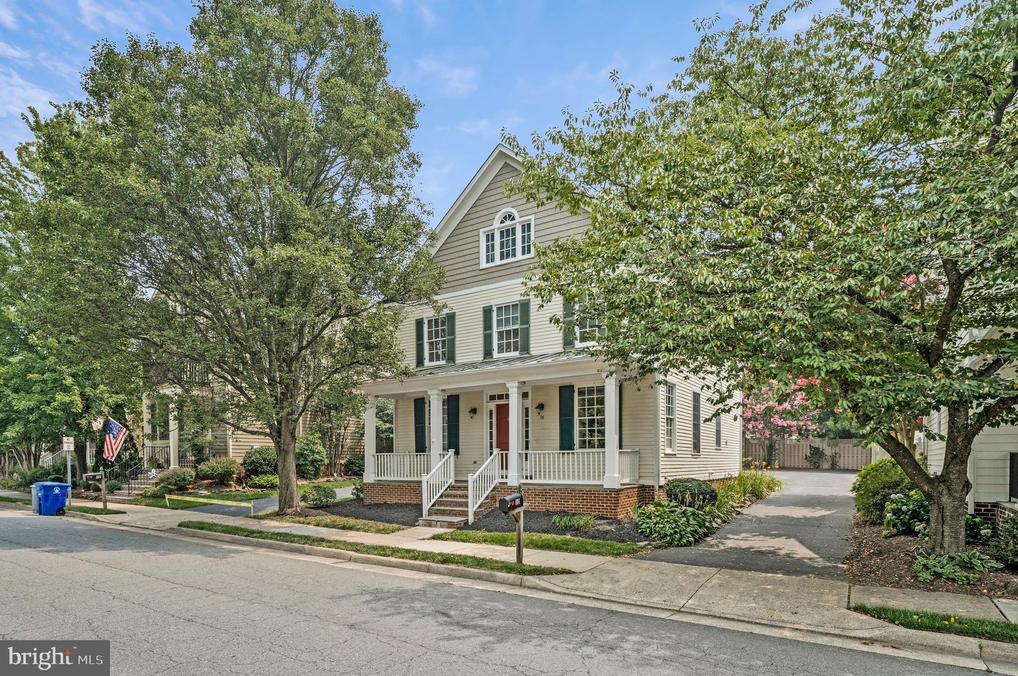10 MEMORIAL DRIVE NW