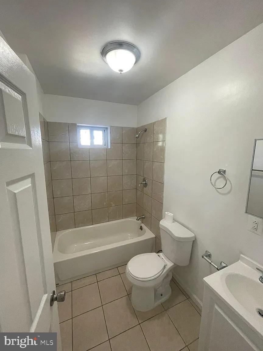 PHILADELPHIA (WEST) - Residential