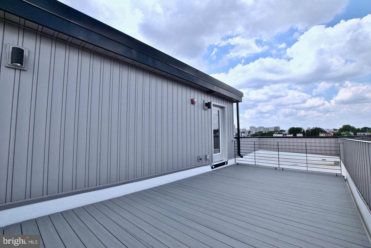 OLDE KENSINGTON - Residential Lease