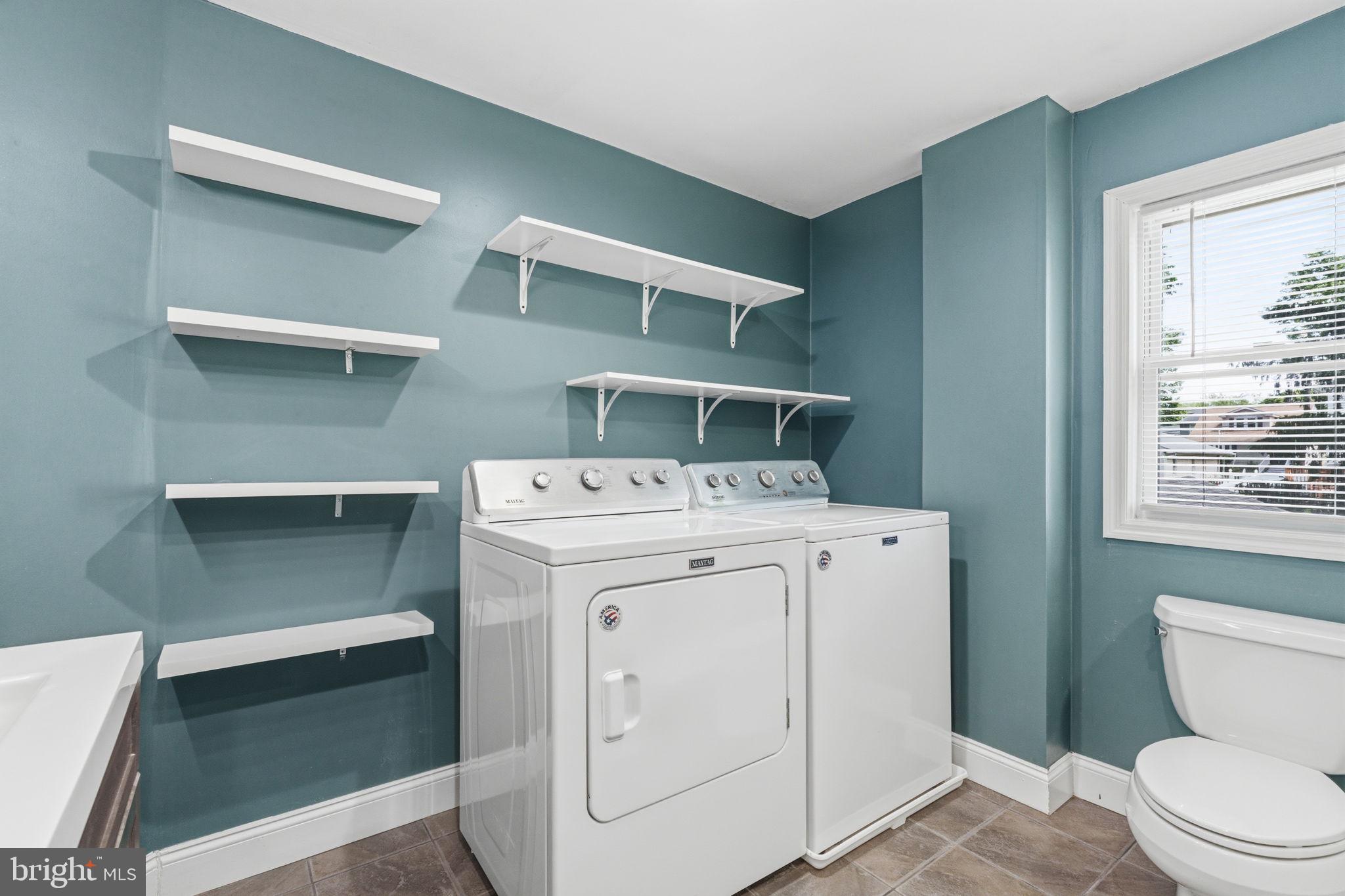 WILLOW GROVE - Residential