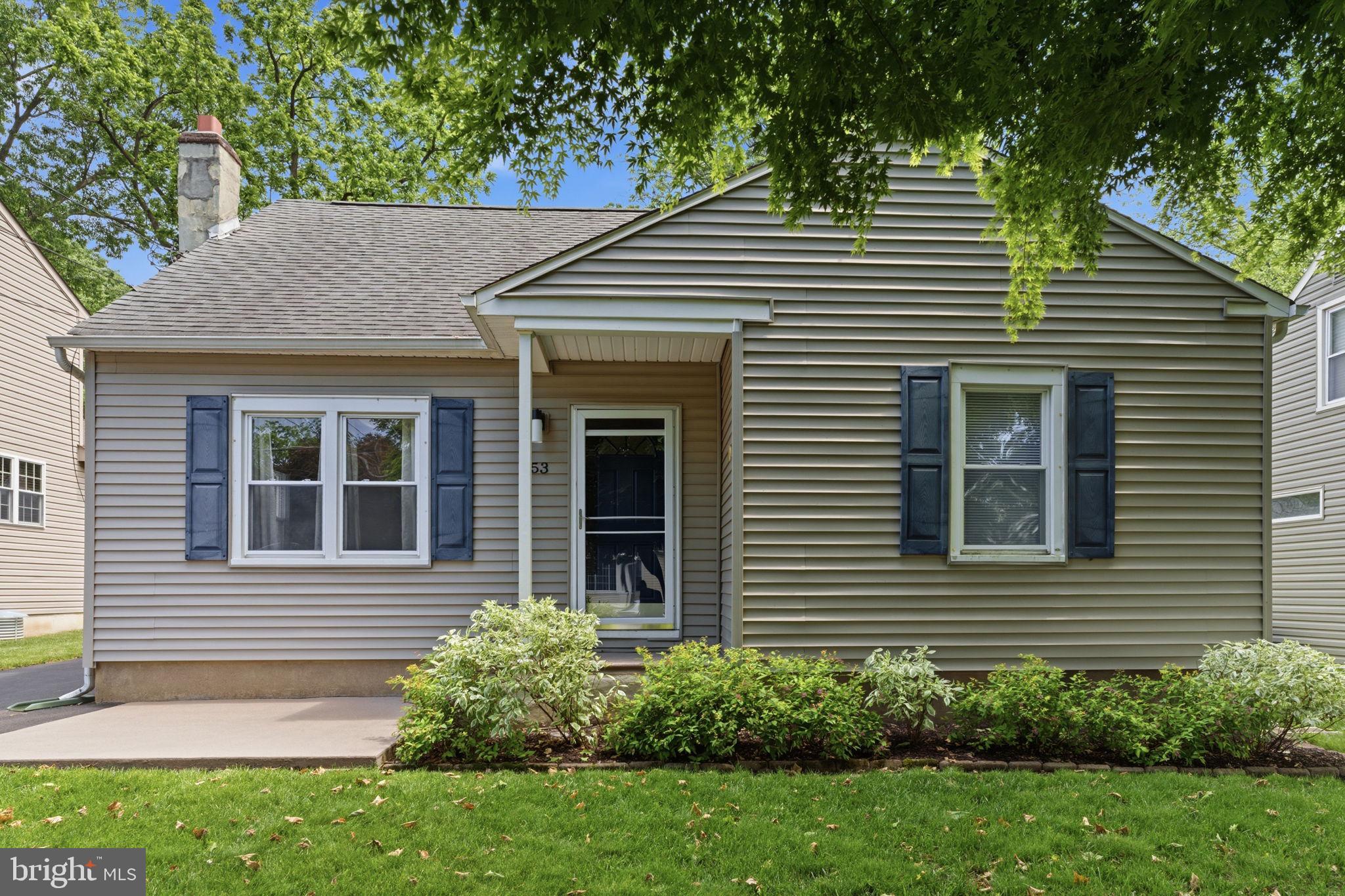 WILLOW GROVE - Residential