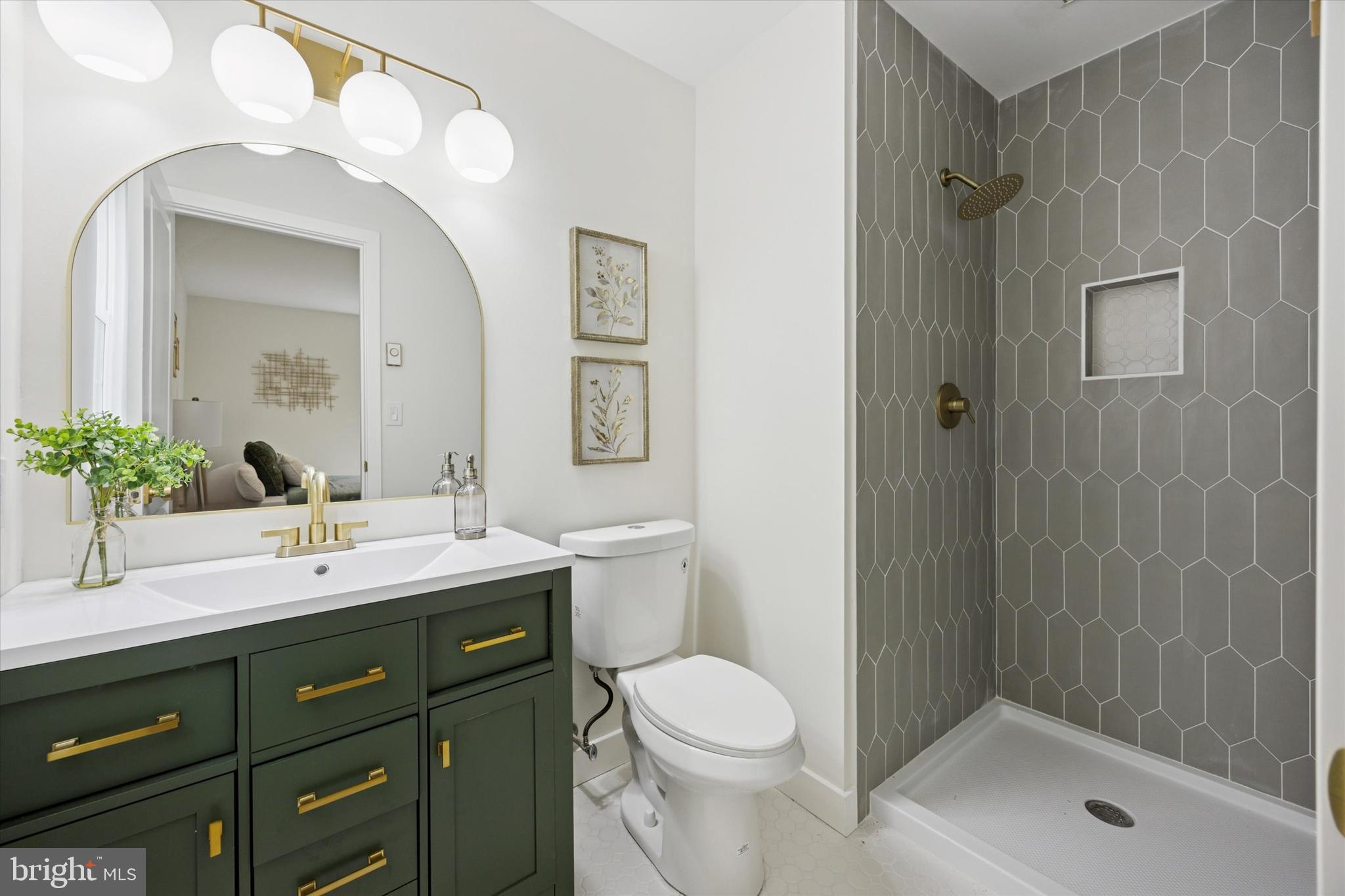 LEISURETOWNE - Residential