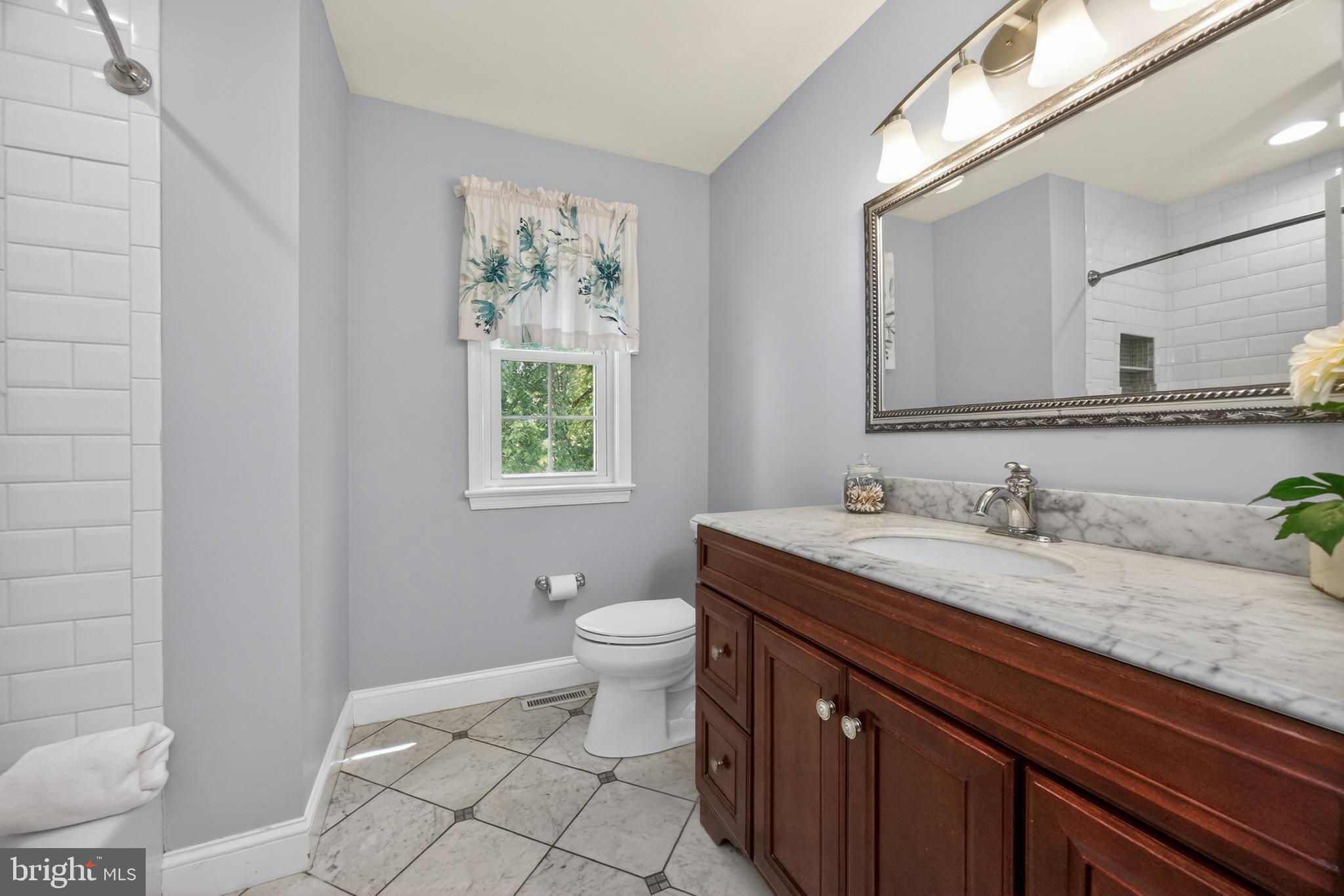 ASHLAND WOODS - Residential