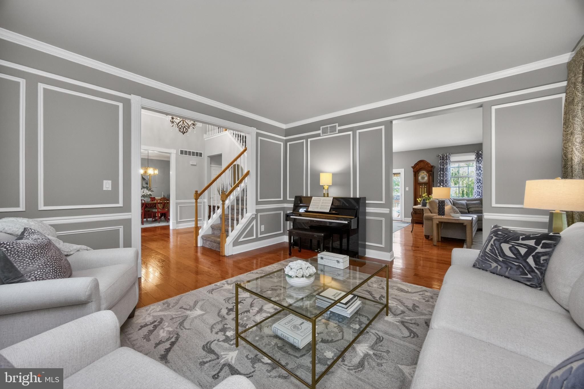ASHLAND WOODS - Residential