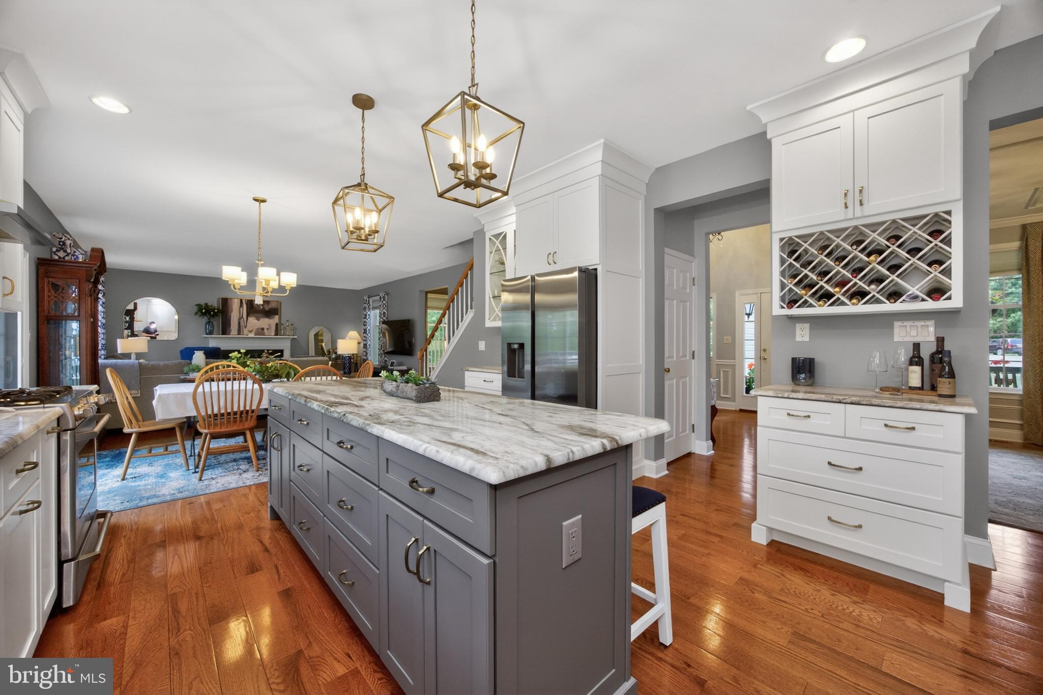 ASHLAND WOODS - Residential