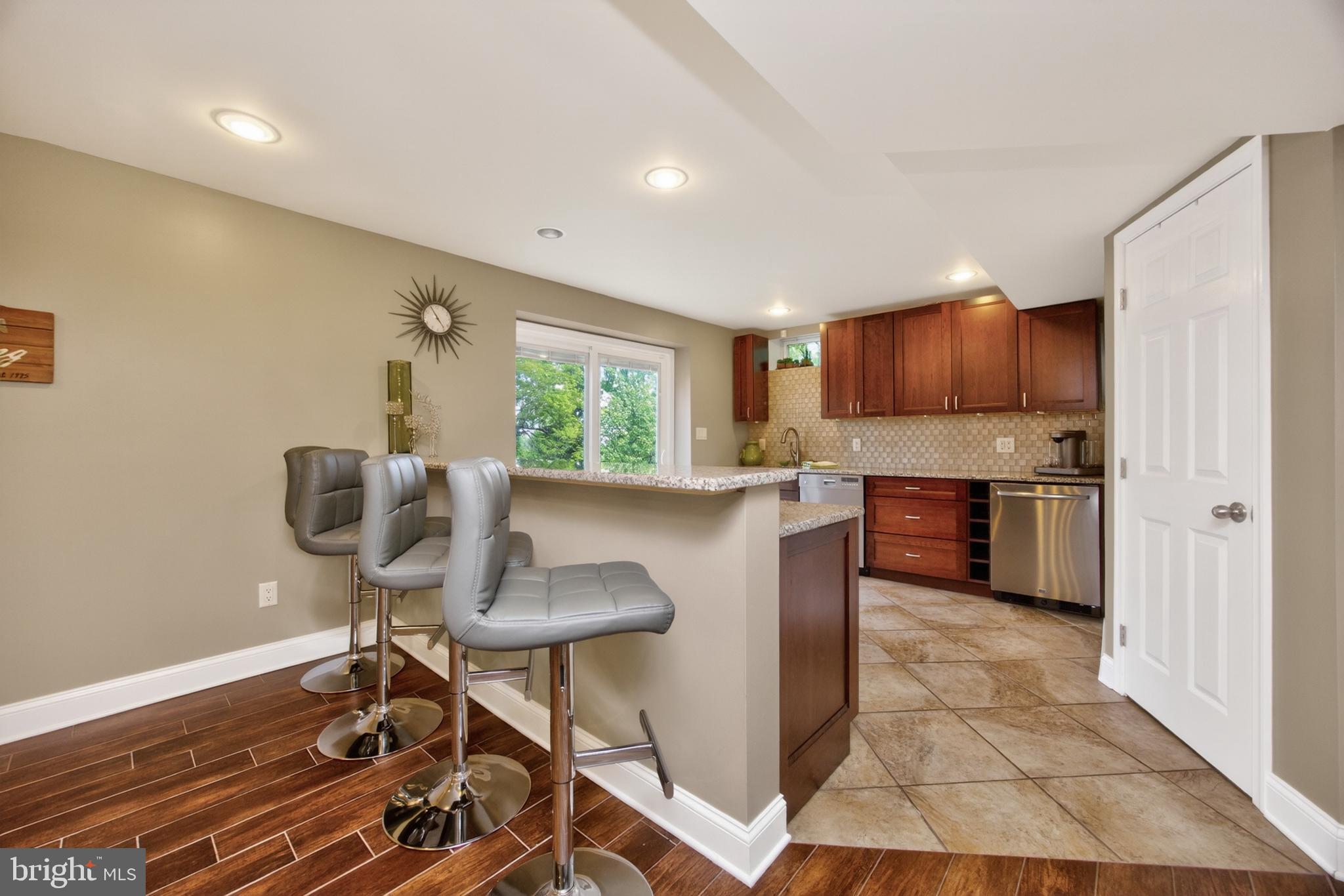 ASHLAND WOODS - Residential