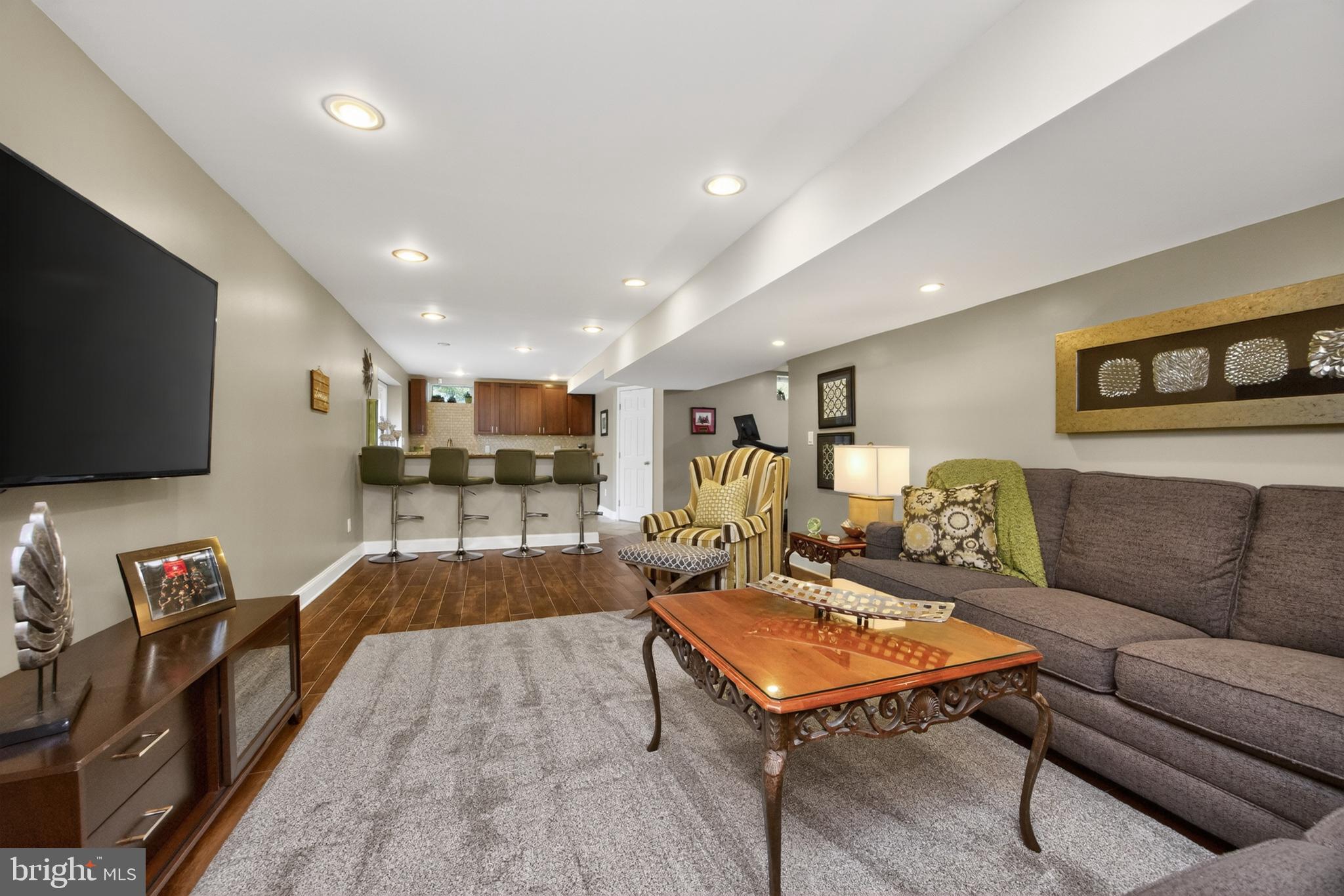ASHLAND WOODS - Residential