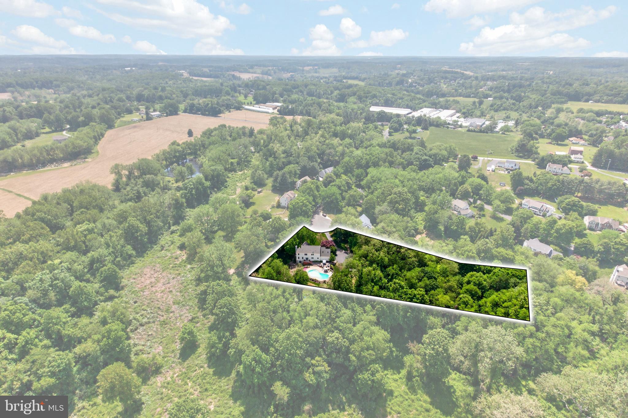 ASHLAND WOODS - Residential
