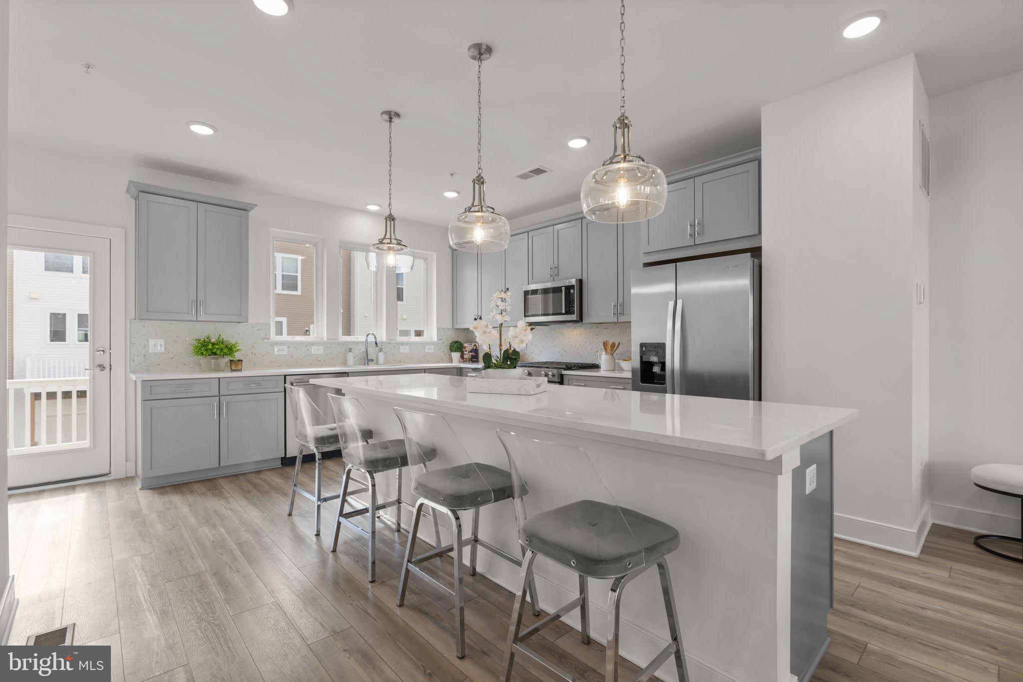 CABIN BRANCH - Residential