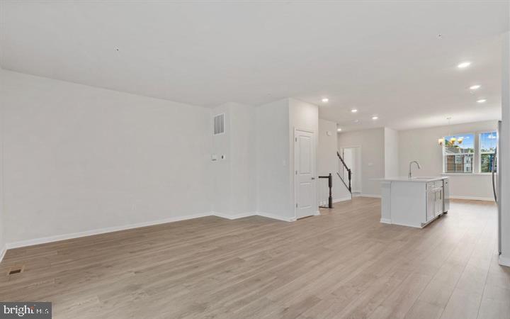 WOODYARD STATION - Residential Lease