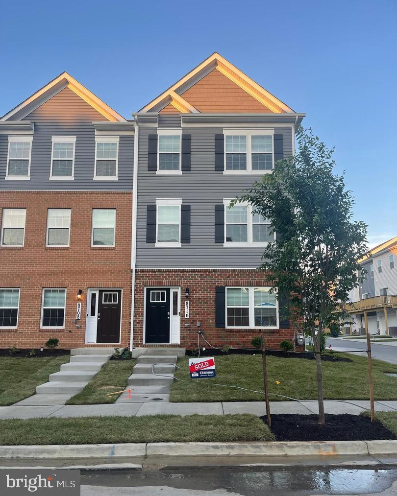 WOODYARD STATION - Residential Lease