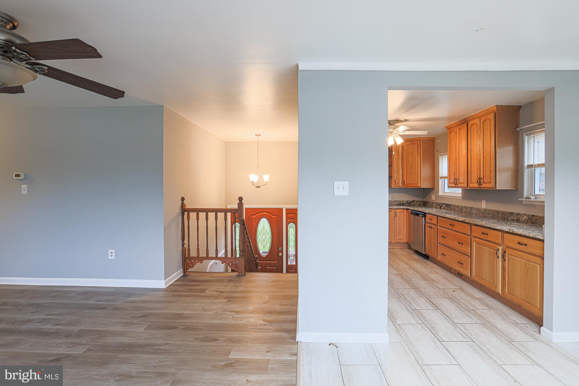 SUBURBIA - Residential